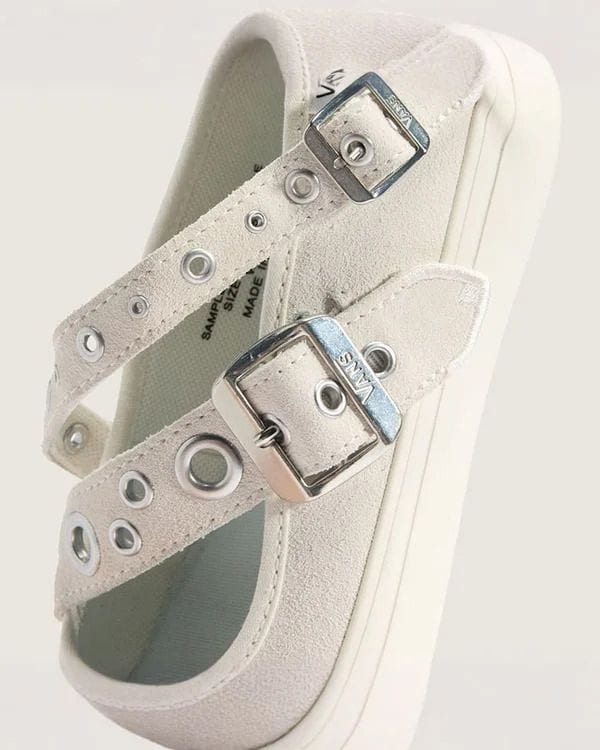 vans mary jane silhouette creeper details